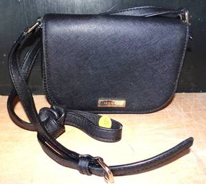 lot 158 image: KATE SPADE CLUTCH PURSE