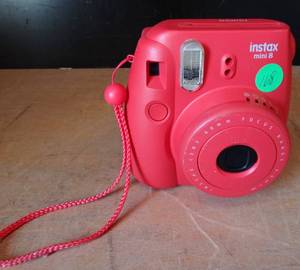 lot 168 image: Fujifilm Instax Mini 8 Instant Film Camera - Red