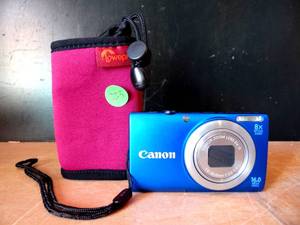 lot 223 image: Canon PowerShot A4000IS P Digital Camera with 8x Optical Image Stabilized Zoom wCharger,Battery, & Case - FULLY WORKING