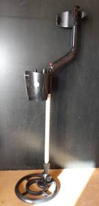 lot 255 image: TREASURE COVE METAL DETECTOR AS SHOWN