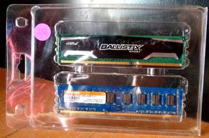 lot 256 image: NEW Pareema 8GB (2 x 4GB) 204-Pin DDR3 SO-DIMM DDR3 1600 (PC3 12800) Laptop Memory Model MD316C81611S2