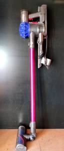 lot 302 image: Dyson Max Cordless Vacuum Cleaner wAttachments & Charger