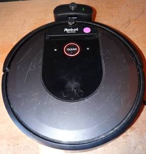 lot 303 image: iRobot Roomba i7 7150 Wi-Fi Connected Robot Vacuum (You Can Power wPhone) POWER TESTED-WORKS $$$