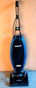 lot 307 image: Oreck Magnesium RS Swivel-Steering Upright Vacuum Cleaner - TESTEDWORKING $$$