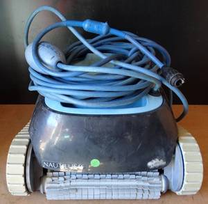 lot 318 image: BIG $$$ ITEM - Maytronics Dolphin Nautilus CC Inground Robotic Pool Cleaner with CleverClean