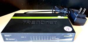 lot 18 image: TRENDnet TEG (TEG-S80g) External Switch wPower Supply