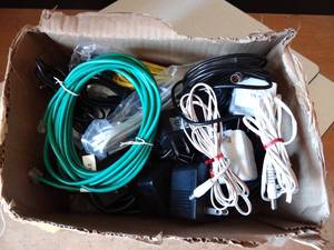 lot 83 image: LARGE SELECTION OF ASSORTED CABLES AS SHOWN