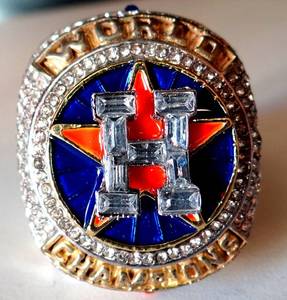 lot 146 image: 2017 HOUSTON ASTROS World Series Championship Ring Replica JOSE ALTUVE - SIZE 10