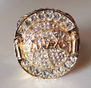 lot 147 image: Kobe Bryant - 2009 Los Angeles Lakers Replica Championship Ring - SIZE 14