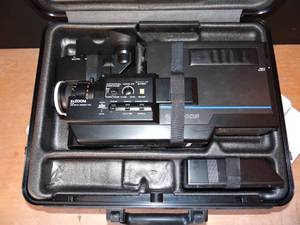 lot 202 image: VINTAGE Sears VHS Video Camera Recorder Solid State Movie Model 934.53721550 wCase