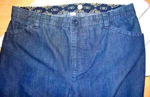 lot 255 image: CATO JEANS - WOMENS SIZE 14