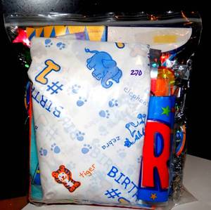 lot 270 image: ASSORTMENT OF BIRTDAY PARTY DECORATIONS AS SHOWN
