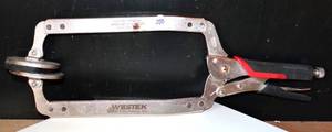 lot 290 image: BIG $$$ ITEM - WESTEK LOCKING VICE CLAMP