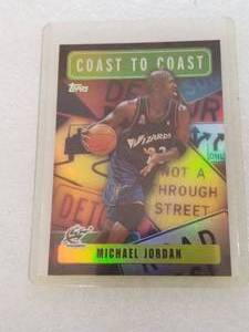 lot 45 image: Topps - 2002 Michael Jordan - baseball card - Authenticity Unkown
