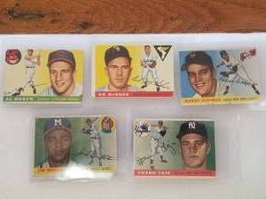 lot 86 image: Topps - Lot of 5 1955 baseball cards - Authenticity unknown