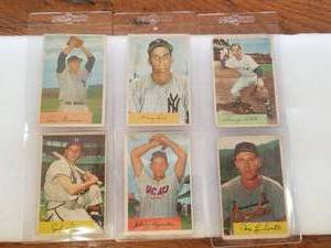 lot 84 image: Bowman - Lot of 6 1954 baseball cards - Authenticity unknown