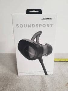 lot 10 image: Bose wireless Soundsport headset-Earbuds