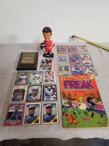 lot 36 image: Selection of Sports collectibles