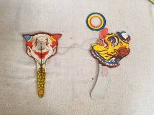 lot 49 image: Vintage Metal Toy Clown noise maker and Clown ring on string catch game (WWII era)
