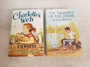 lot 56 image: Selection of 2 Childrens books - Charlottes Webb () and The trumpet of the Swan ()