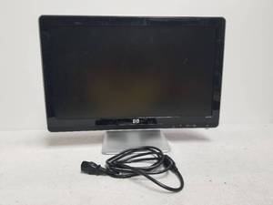 lot 97 image: HP computer monitor