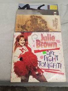 lot 227 image: Selection of vintage Albums 33s