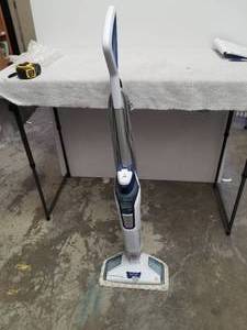 lot 159 image: Bissell Floor cleaner