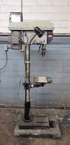 lot 12 image: Delta Shopmaster DP400 34 HP Drill Press