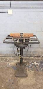 lot 25 image: Craftsman 113.23940 Wood Shaper with 12 HP Motor