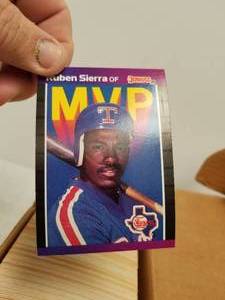 lot 66 image: Set of 1989 Donruss baseball cards