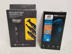 lot 90 image: Mens Rechargeable Grooming Kit and 45 Shaver