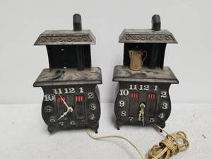 lot 222 image: Vintage stove themed wall clocks