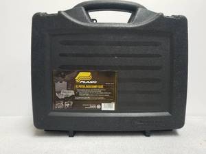 lot 64 image: Plano foamed lined gun case