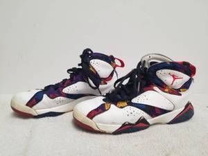 lot 96 image: Nike Air Jordan shoes