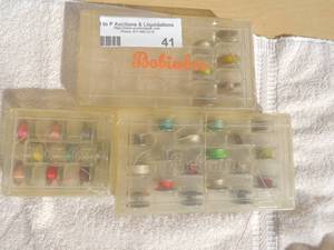 lot 41 image: 3 bobbin boxes including 33 bobbins