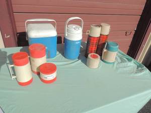 lot 47 image: 9 piece misc.- 2 Aladdin thermoses, Aladdin soup thermoses, 2 large thermoses, 1 mug thermoses, 1 soup thermoses, Igloo 12 gallon water thermos and 1 Igloo 1 gall water dispenser