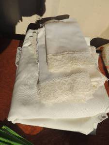 lot 110 image: White table linens