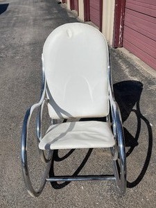 lot 4 image: Vintage Mid Century Modern Thonet style tubular chrome rocking chair (white)