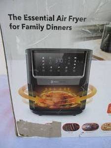 lot 27 image: TAOTRONICS MODEL TT-AF001, Large 6 Quart 1750W, Air Fryer-WORKS
