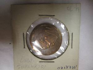 lot 102 image: 1967 10-Centavos Mexican Coin