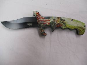 lot 106 image: NIB- CONFEDERATE SCENE  LARGE- STINGER- BIG GRIP, FINGER FLIP, BELT CLIP, POCKET KNIFE