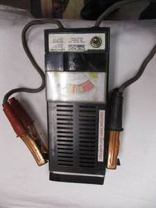 lot 109 image: Chicago #90636 100-AMP Battery And Charging System Tester