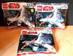 lot 14 image: NEWSEALED Lego Star Wars Set 20016 Imperial Shuttle - Mini polybag BrickMaster Complete (3X $)