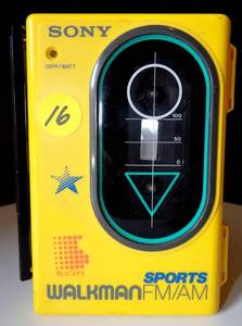 lot 16 image: VINTAGE SONY Walkman Sports WM-F45 AMFM Cassette Player $$$ CHECK COMPS