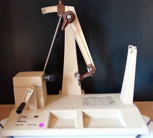 lot 49 image: BIG $$$ ITEM - Sasheer 3M Bow Maker S 81 Heavy Duty Ribbon Machine Model 18000