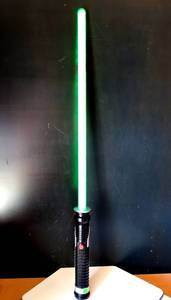 lot 83 image: STAR WARS 2010 GREEN Lightsaber - LUCASFILMS - TESTEDWORKS