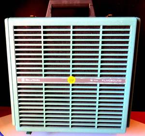 lot 120 image: VINTAGE Bell & Howell Model 1590C 16MM FILMSOUND Film Projector $$$