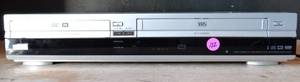 lot 122 image: Sony RDR-VX530 DVD Recorder VHS VCR Combo Player $$$