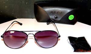 lot 173 image: DIFF Eyewear CRUZ Aviator Sunglasses wCase