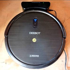 lot 193 image: Ecovacs DEEBOT Robotic Vacuum Cleaner Model DN622.11 POWER TESTEDGOOD $$$